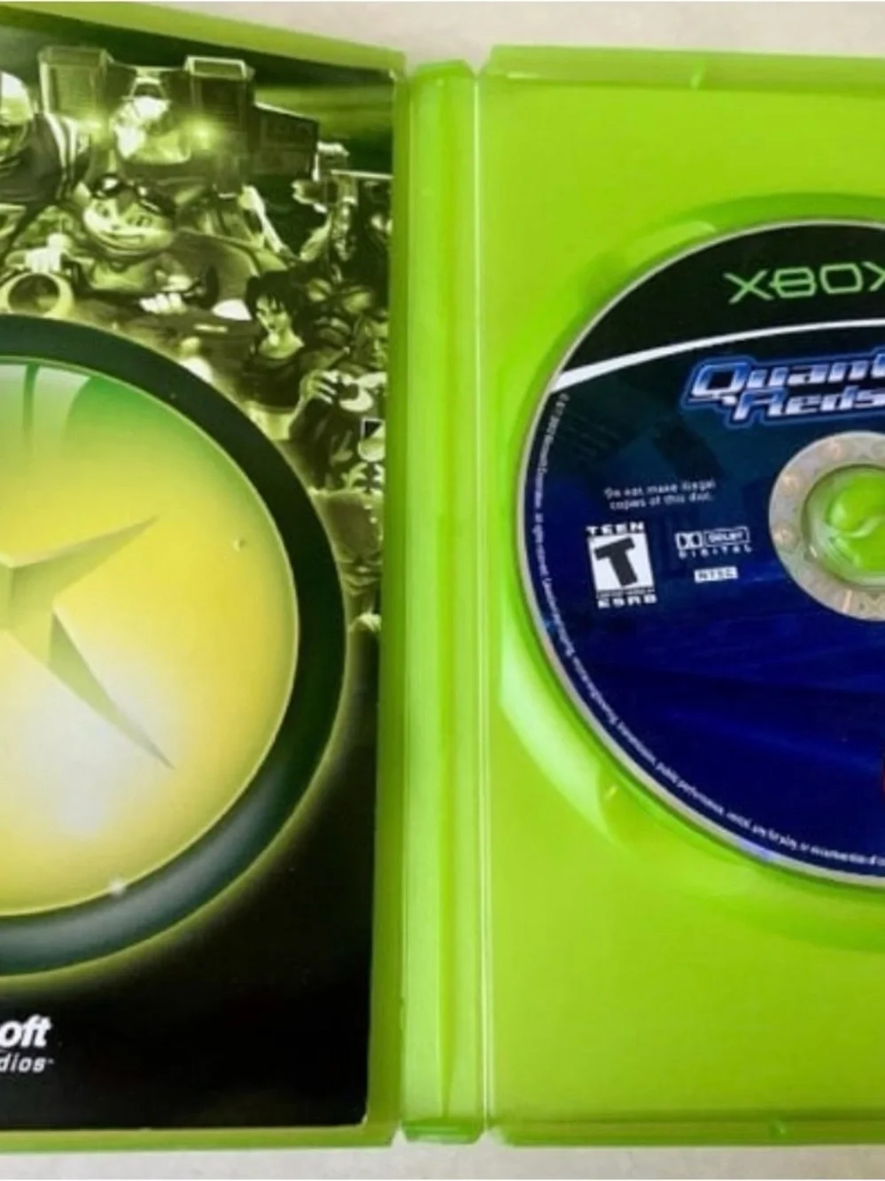 Quantum Redshift for Xbox- complete with Manual tested works great
